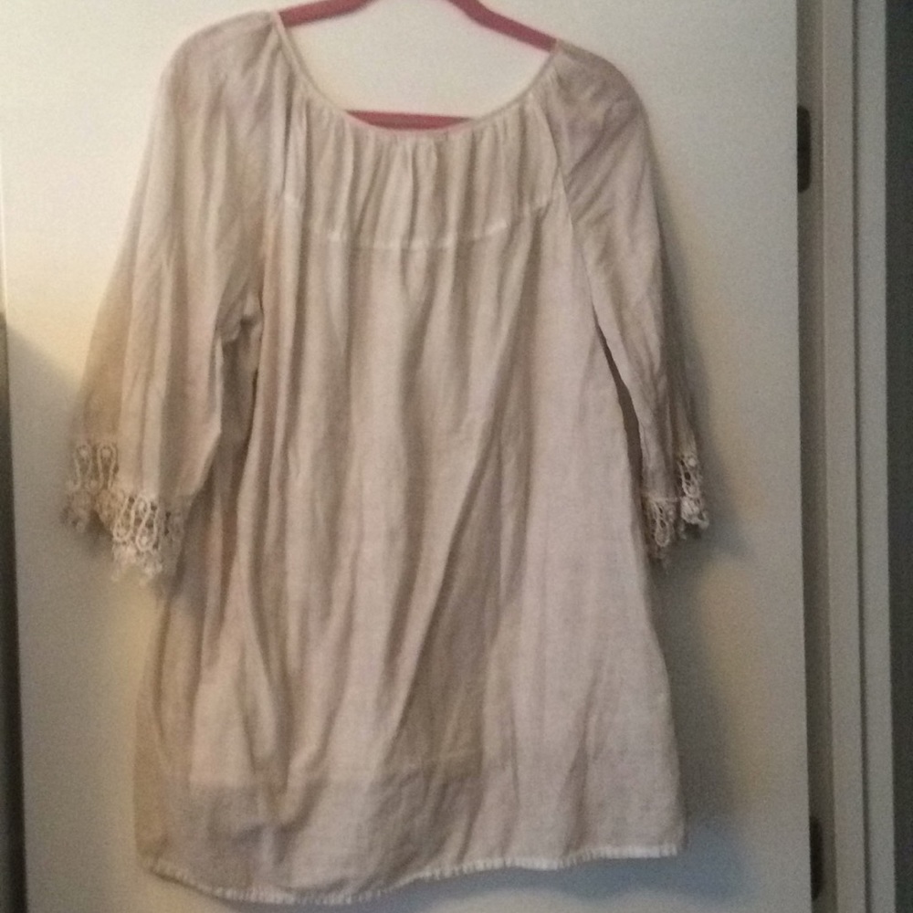 Embroidered Tunic - Picture 2 of 4
